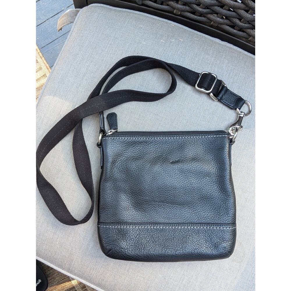 Pebble Leather Black Crossbody with Front Pouch EUC - Picture 8 of 10